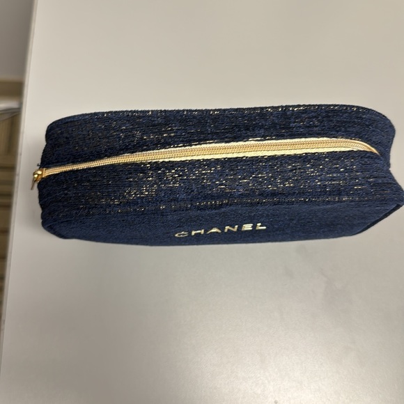 Chanel makeup case this was purchased from someone - Picture 2 of 3